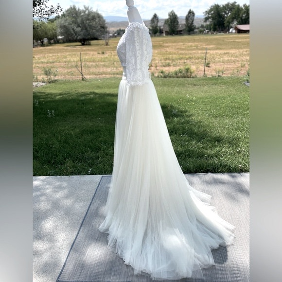 Pronovias Bridal Skirt NEW Soft Tulle with Court Train - Picture 8 of 15